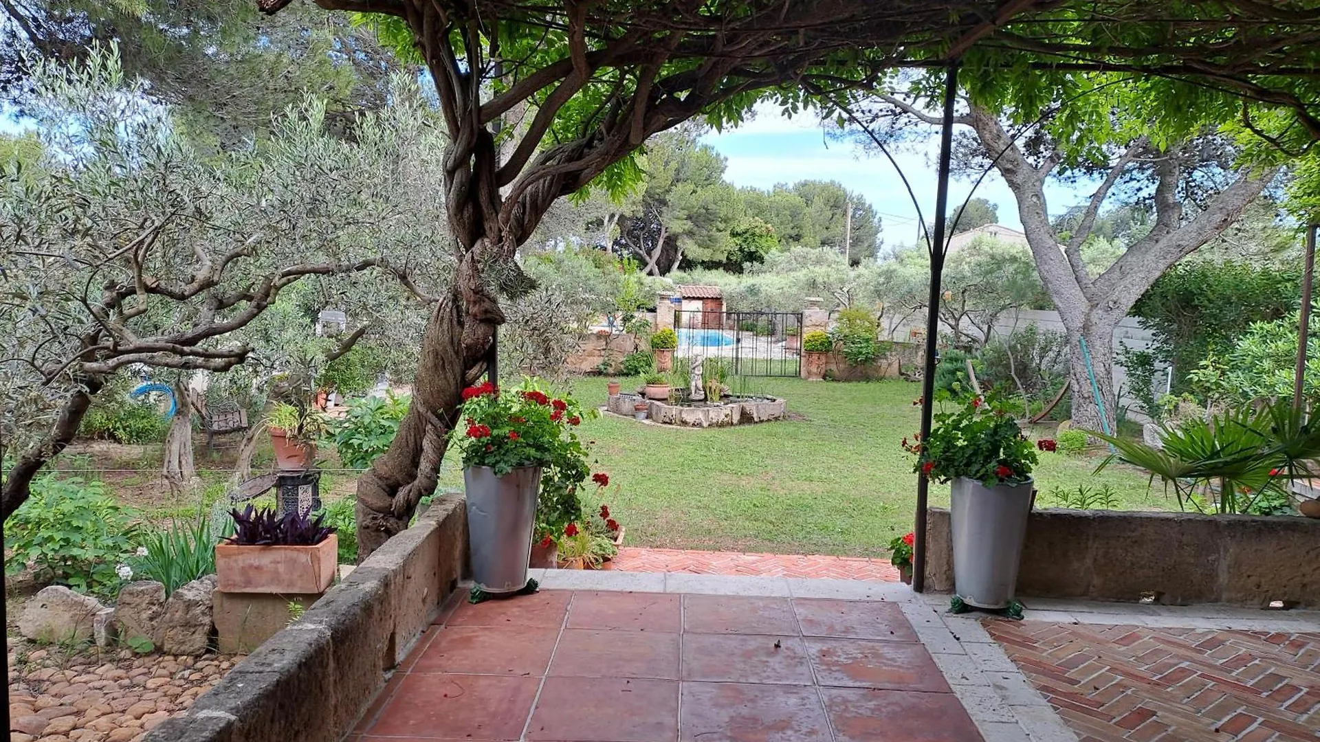 Villa Provencale Arles 0*,